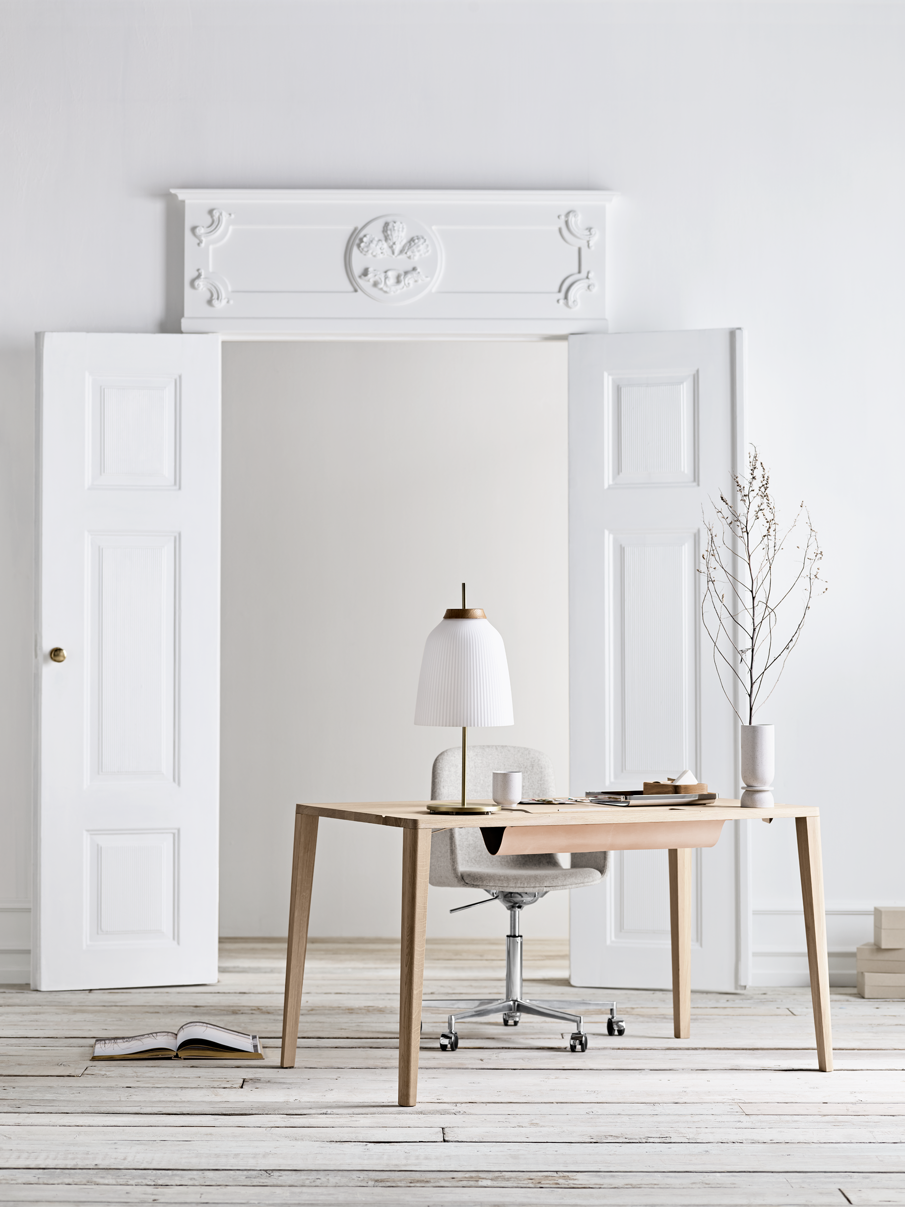 Contoured Swivel Desk Chair-zoom-9