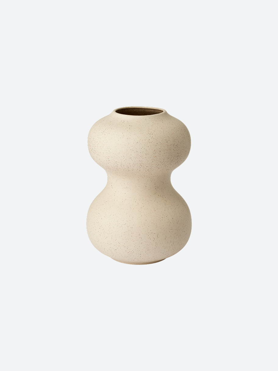 Double Curve Vase-3