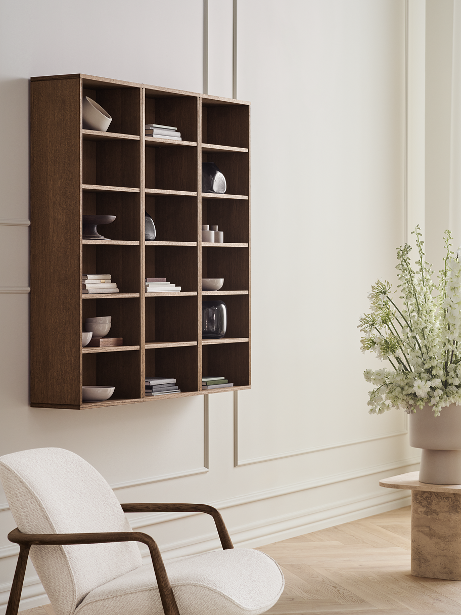 Low Neck Vase-zoom-2